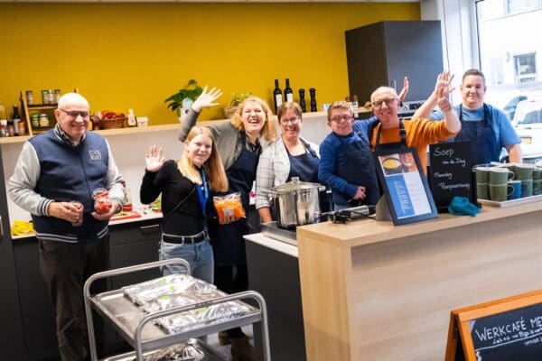Het Werkcafé. Trefpunt en springplank